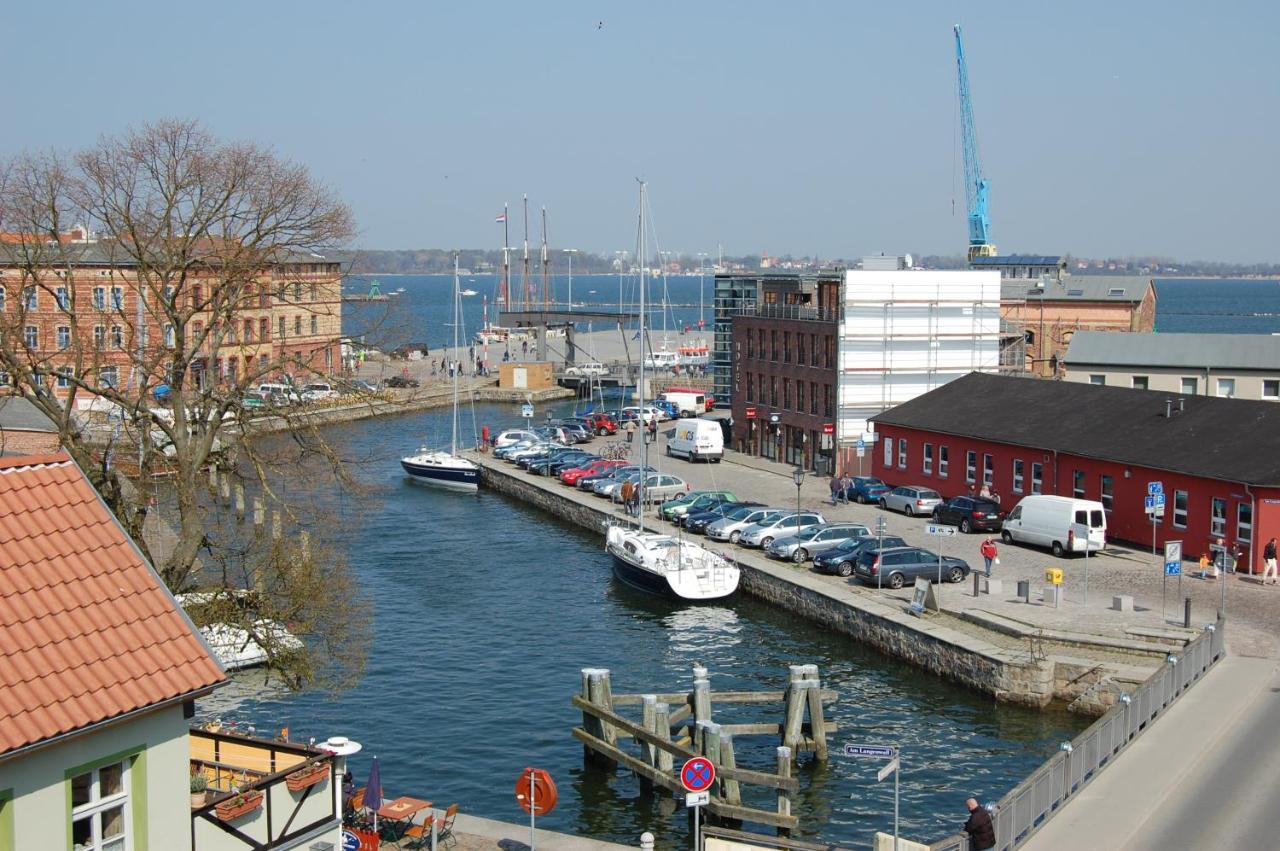 Zum Goldenen Anker Apart otel Stralsund Dış mekan fotoğraf